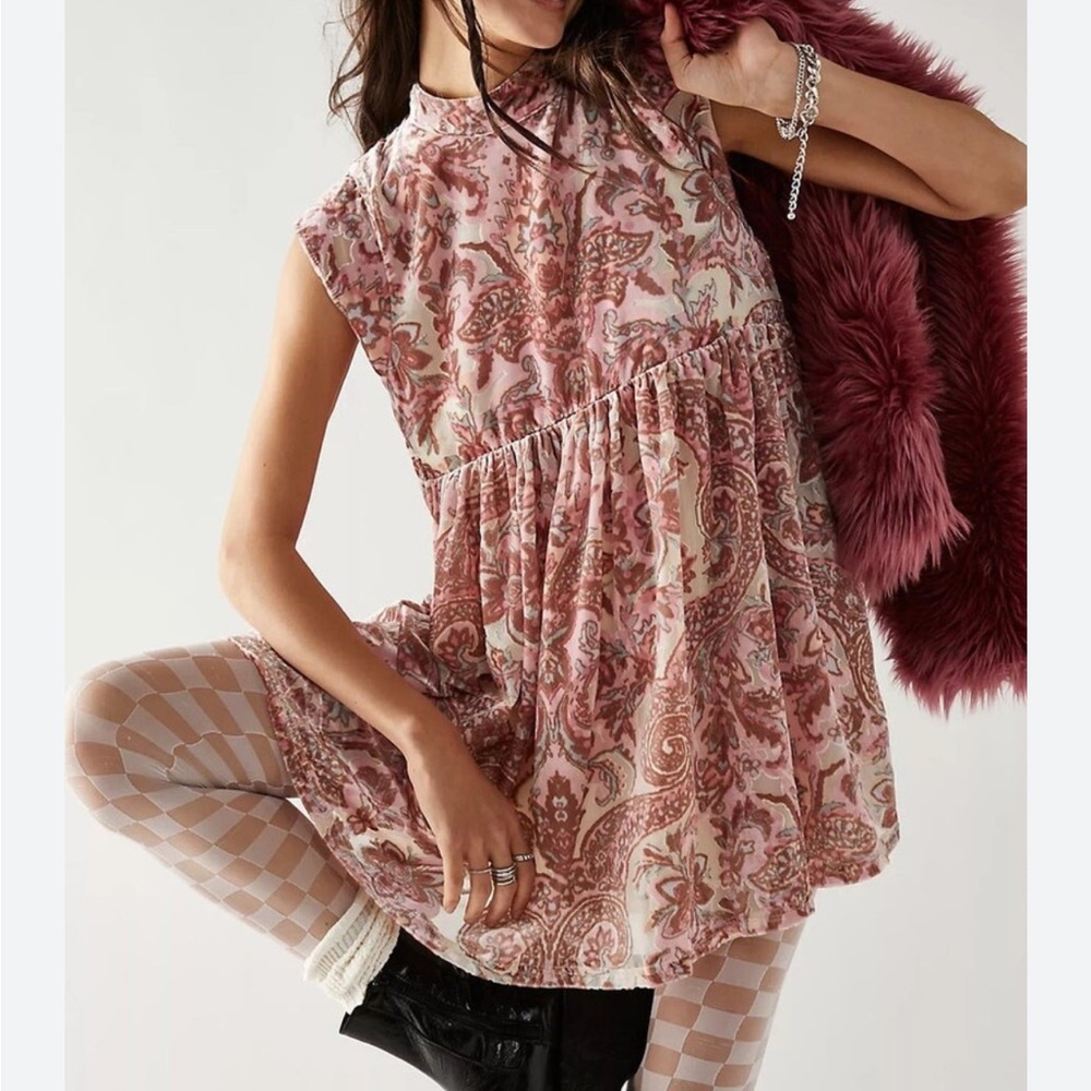 FREE PEOPLE “All The Time” Velvet Mini Dress in pink/cream paisley Size Small